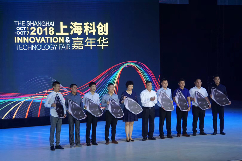 亚洲胜游全球首款量产智能汽车上市交付